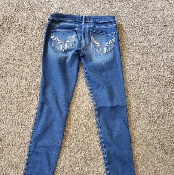 Jeans - Picture 2 of 5